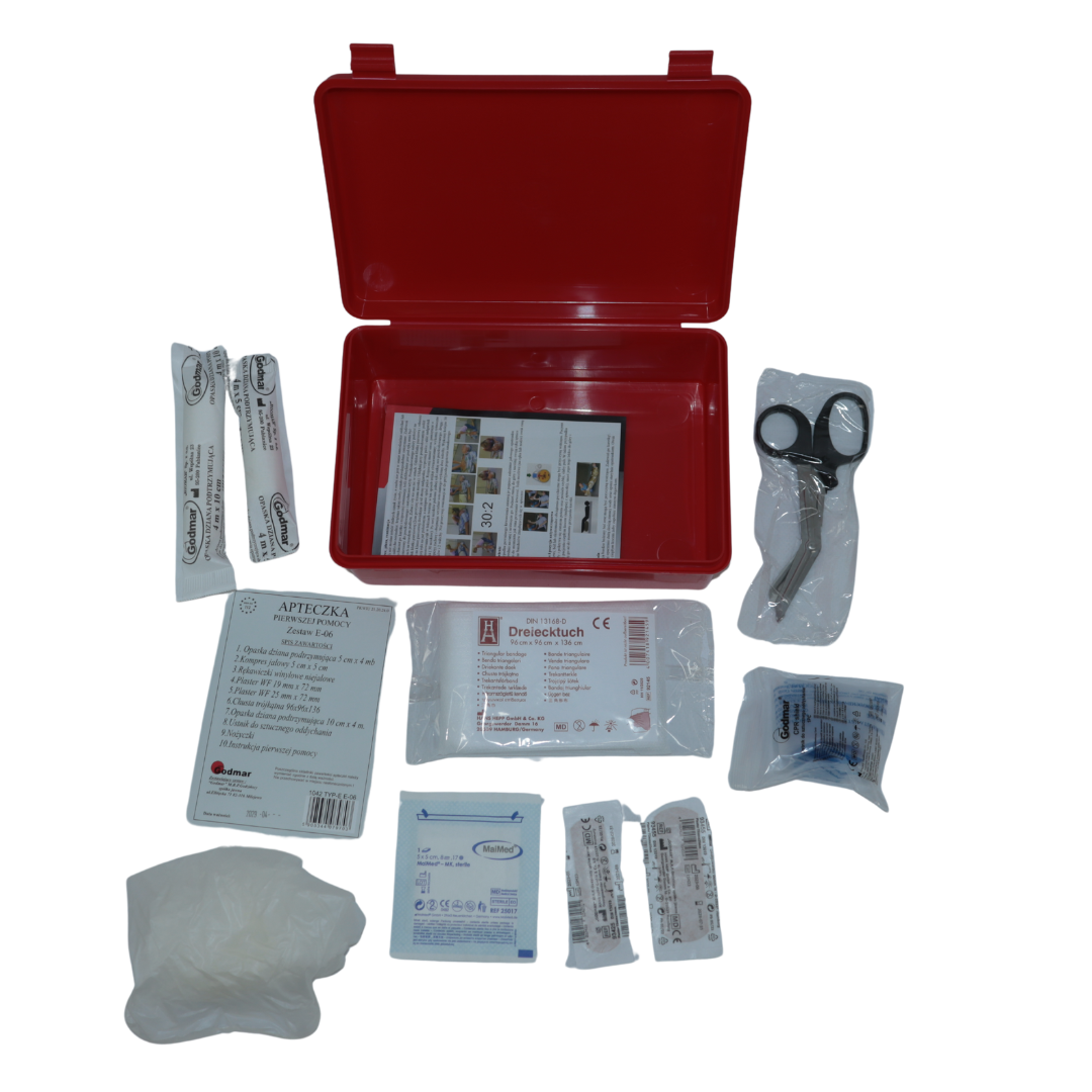 Аптечка автомобильная EURO Аптечка автомобильная EURO