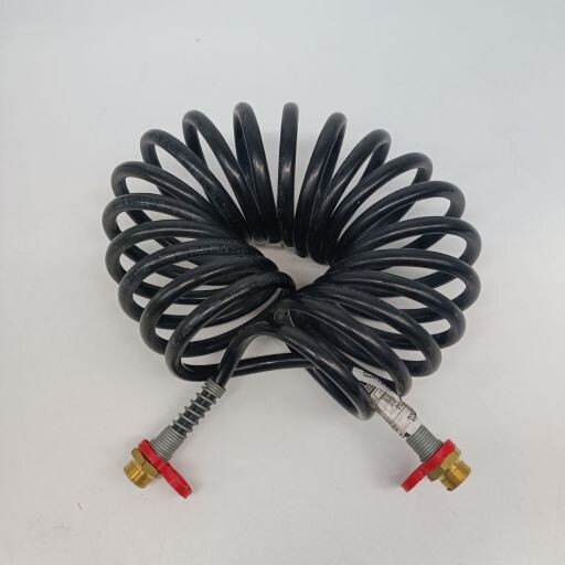 Шланг воздуха 5м М22х1,5 ЧЁРНЫЙ /WABCO/ красный наконечник Шланг воздуха 5м М22х1,5 ЧЁРНЫЙ /WABCO/ красный наконечник