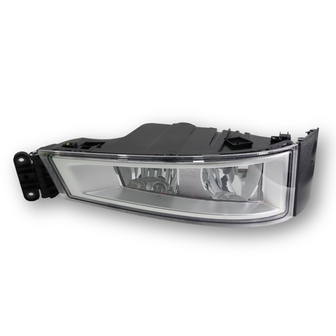 Фара противотуманная VOLVO FH 4, EURO 6 (2012- ...) 2 лампы H7, статический поворотный свет, правая (TANGDE) Фара противотуманная VOLVO FH 4, EURO 6 (2012- ...) 2 лампы H7, статический поворотный свет, правая (TANGDE)