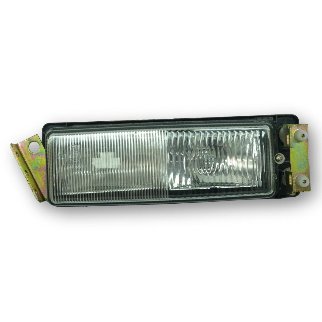 Фара протитуманна DAF XF 95, CF 85, 75, 65, LF 45, 55 (1997-2002) H1, H3, з кріпленням, ліва (TANGDE) Фара протитуманна DAF XF 95, CF 85, 75, 65, LF 45, 55 (1997-2002) H1, H3, з кріпленням, ліва (TANGDE)