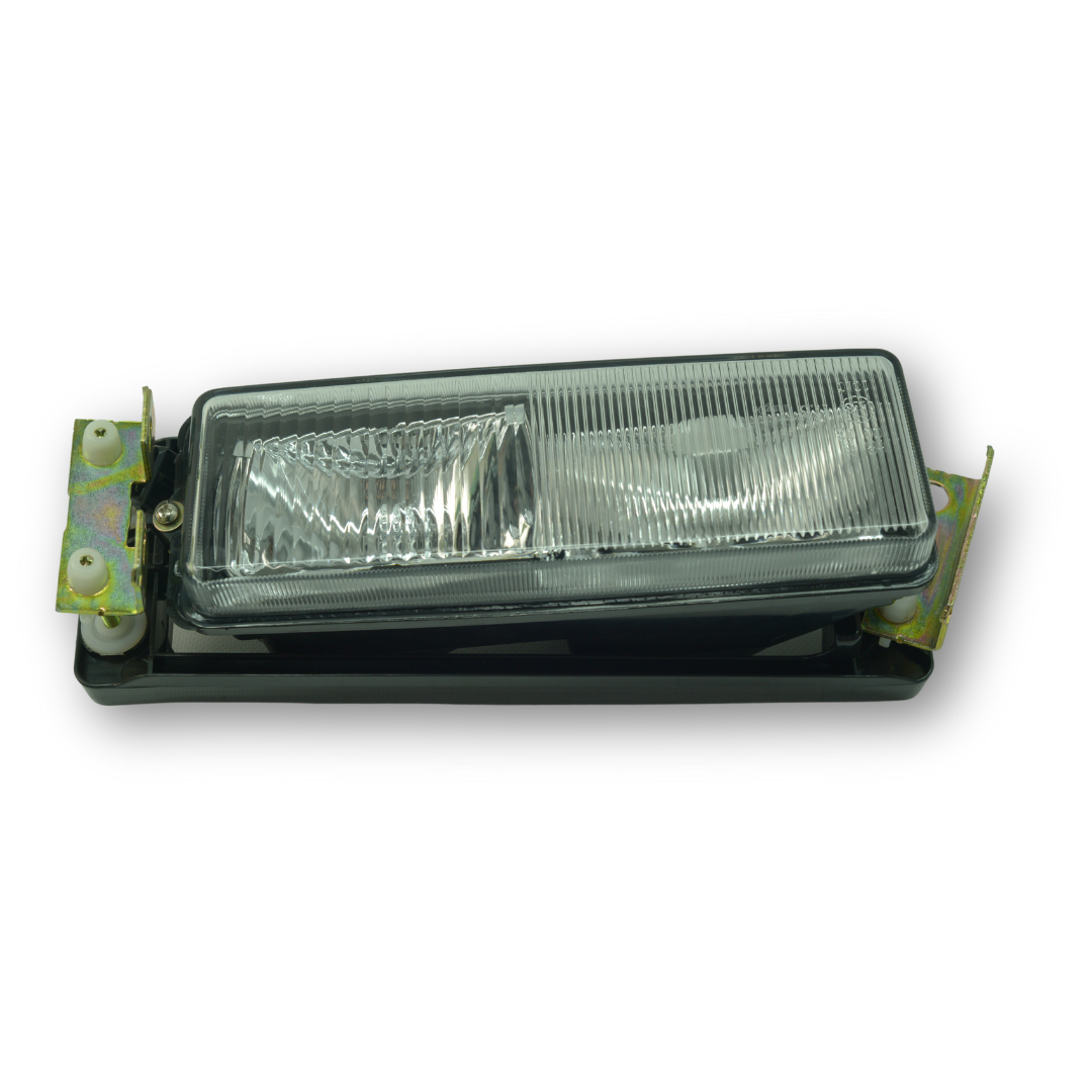 Фара протитуманна DAF XF 95, CF 85, 75, 65, LF 45, 55 (1997-2002) H1, H3, з кріпленням, права (TANGDE) Фара протитуманна DAF XF 95, CF 85, 75, 65, LF 45, 55 (1997-2002) H1, H3, з кріпленням, права (TANGDE)