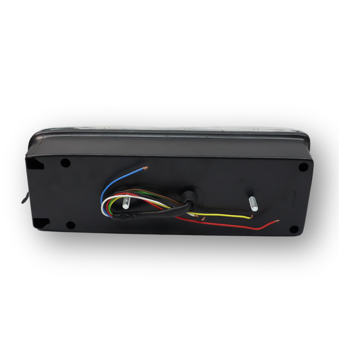 Фонарь задний универсальный ECOSTAR III диодно-ламповый с доп. диод. габар.\прав\ Фонарь задний универсальный ECOSTAR III диодно-ламповый с доп. диод. габар.\прав\