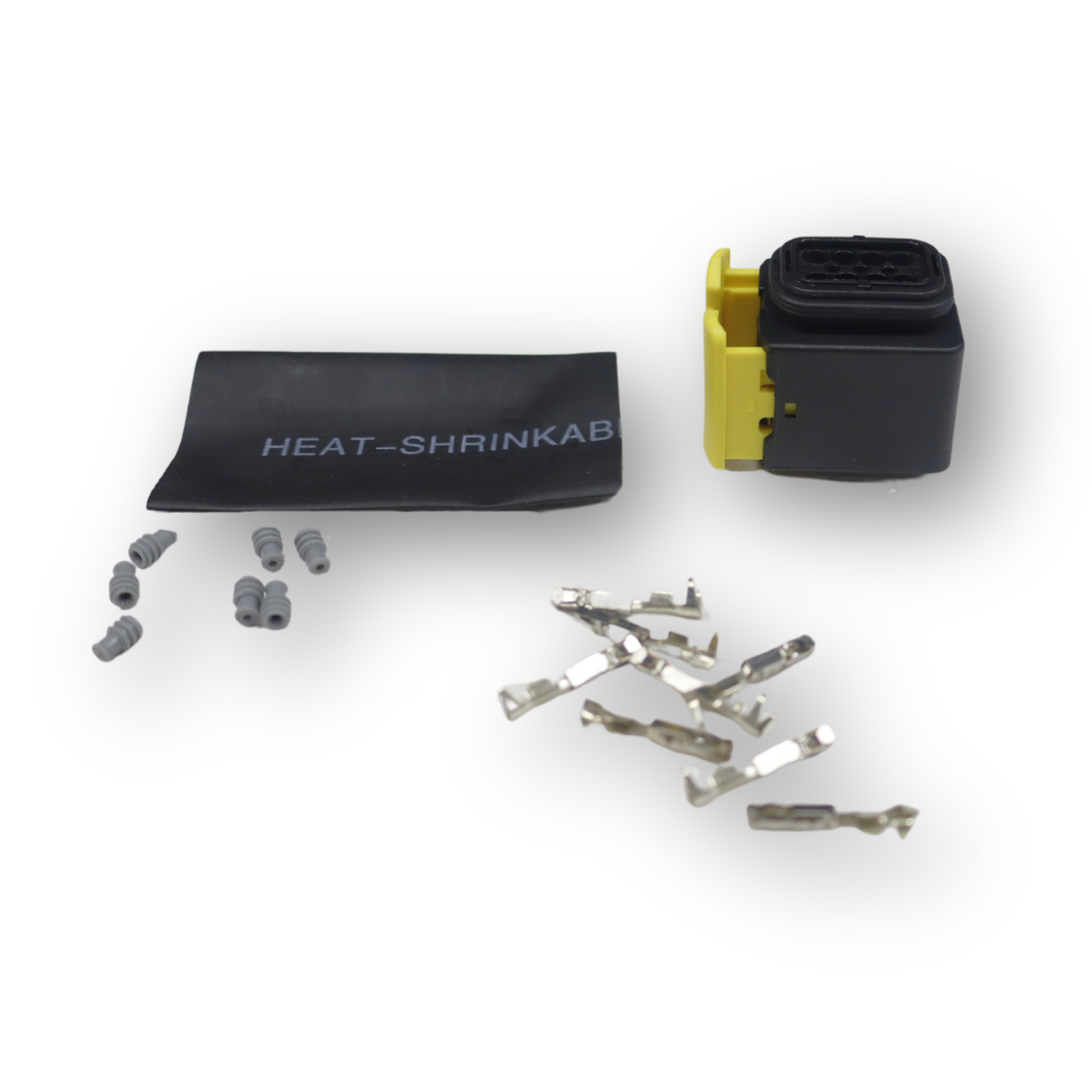 Разъём ответная часть заднего фонаря  8 pin MP 4 \DAF 106