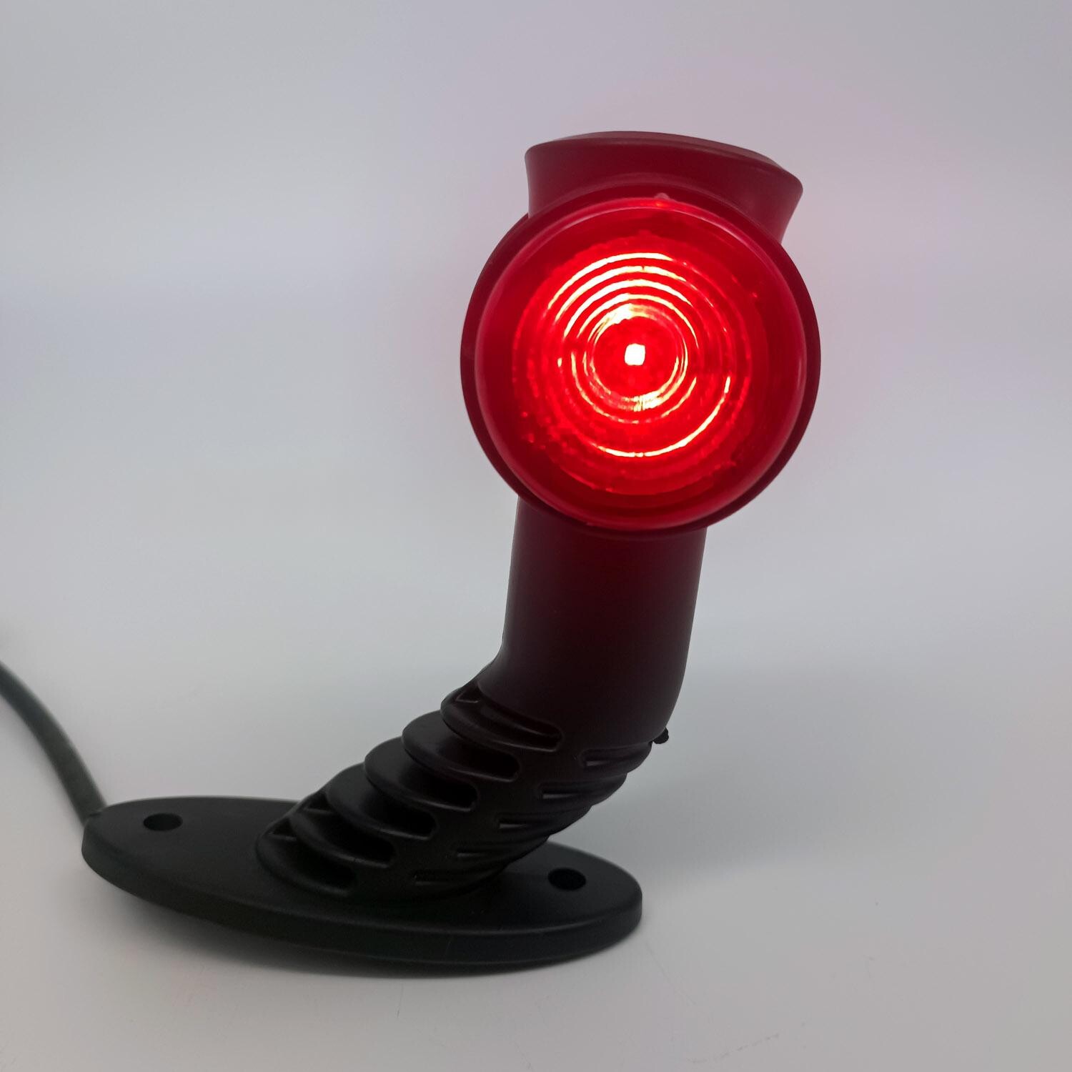 Ліхтар габаритний ріг (13см) триколірний діодний BAD Ліхтар габаритний ріг (13см) триколірний діодний BAD