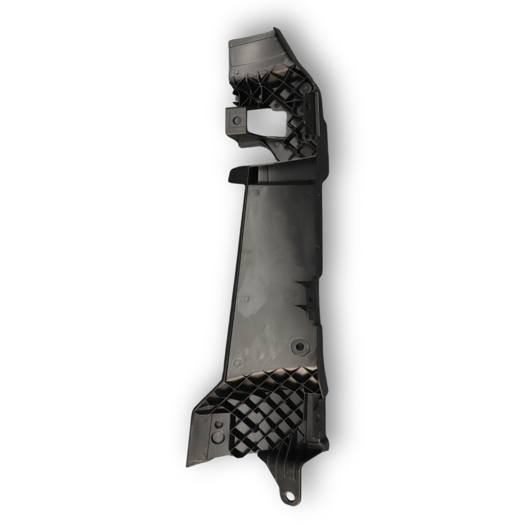 Дефлектор фары VOLVO c 2013г. FH4 EURO 6 \правый\ Дефлектор фары VOLVO c 2013г. FH4 EURO 6 \правый\