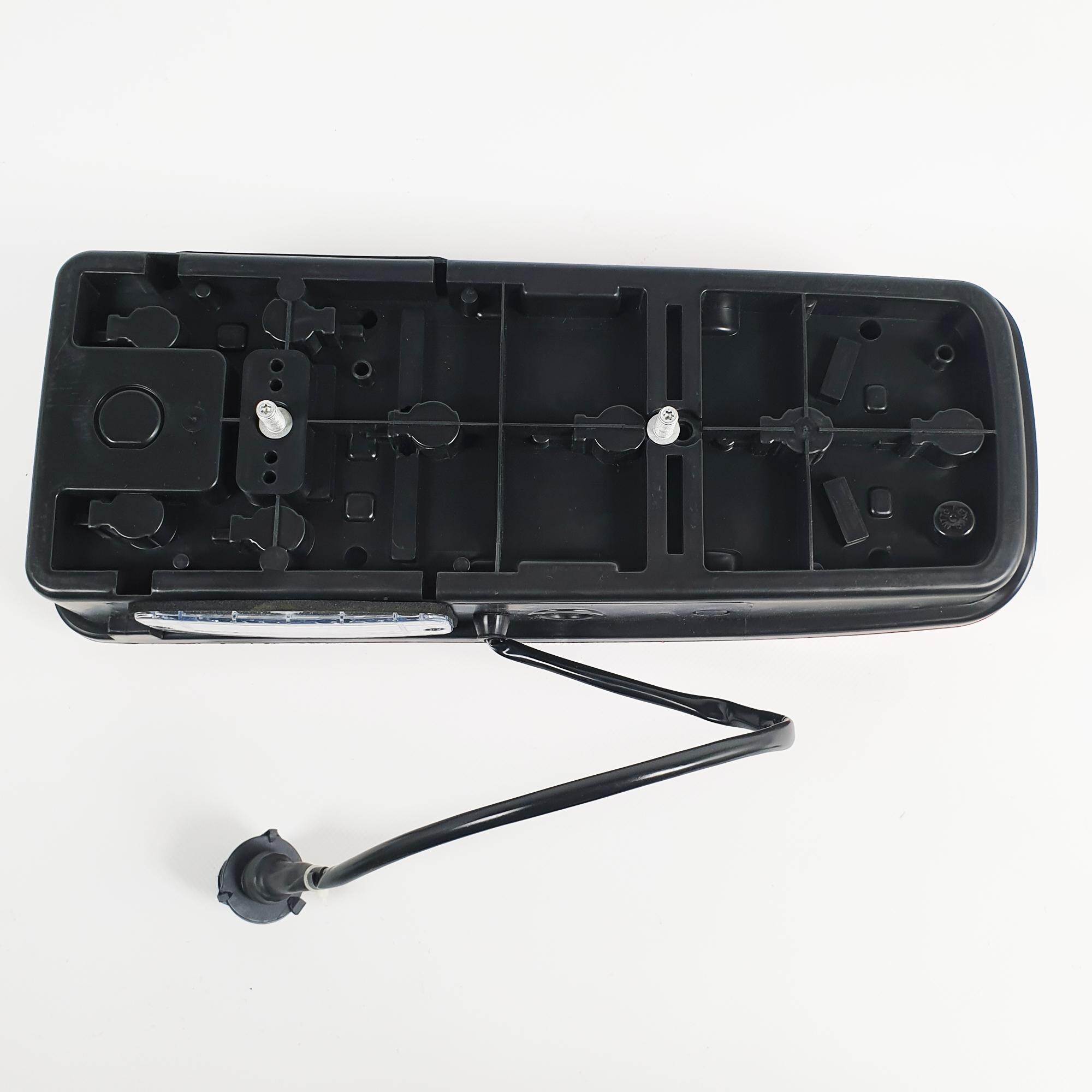 Фонарь задний LED MAN TGX - TGM - TGS (2013→) \лев.\ Фонарь задний LED MAN TGX - TGM - TGS (2013→) \лев.\