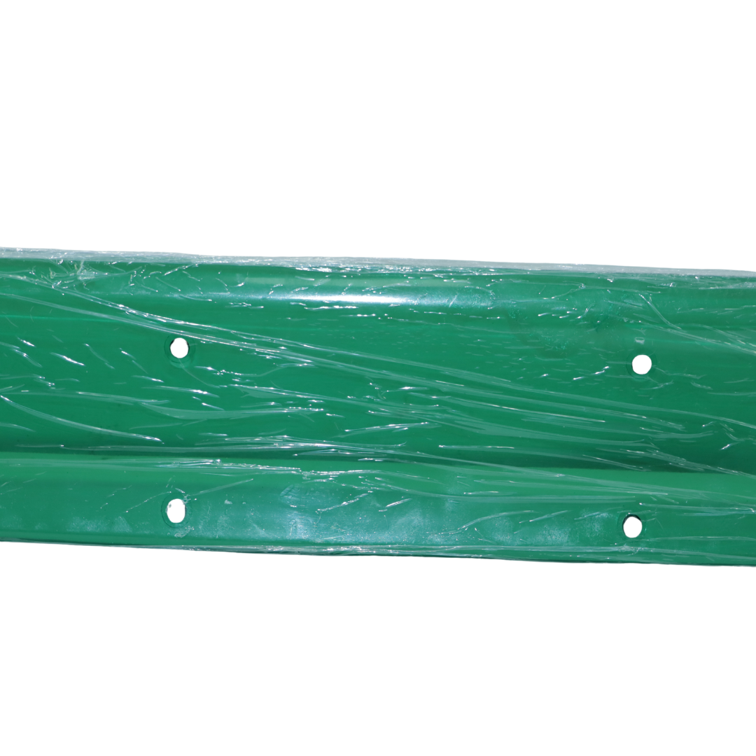 Солнцезащитный козырек VOLVO FH 12-16 (93-02г.) с отвестиями для габаритов