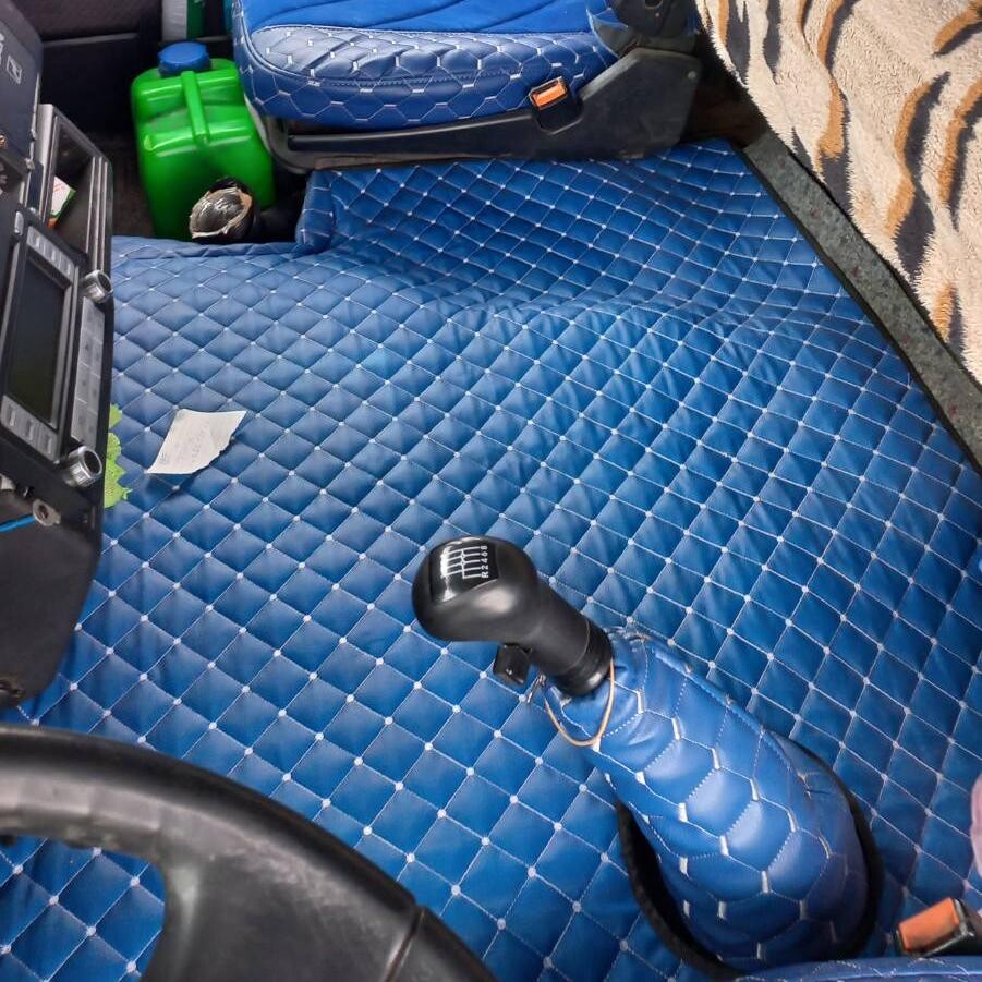 Чехол КПП  экокожа MAN, Renault синий