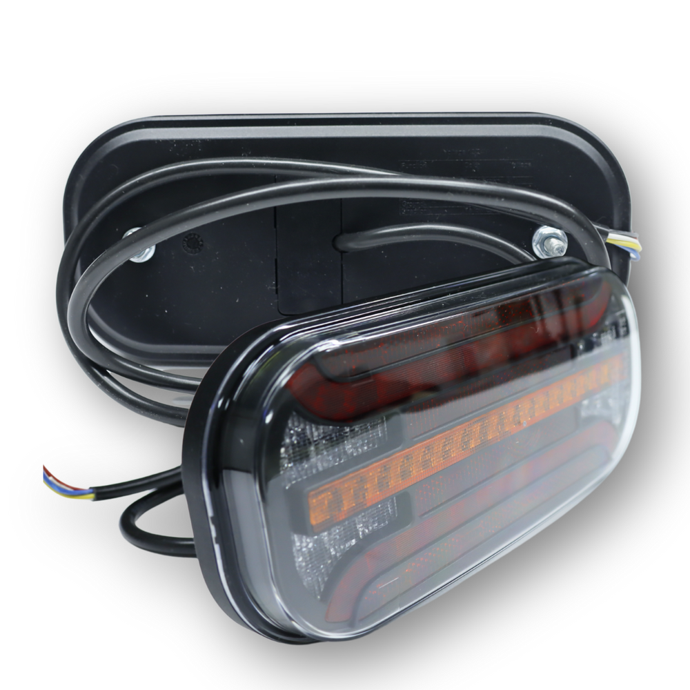 Фонарь задний LED 12-36 с динам.указ повор. \прав-лев.\ Fristom Фонарь задний LED 12-36 с динам.указ повор. \прав-лев.\ Fristom