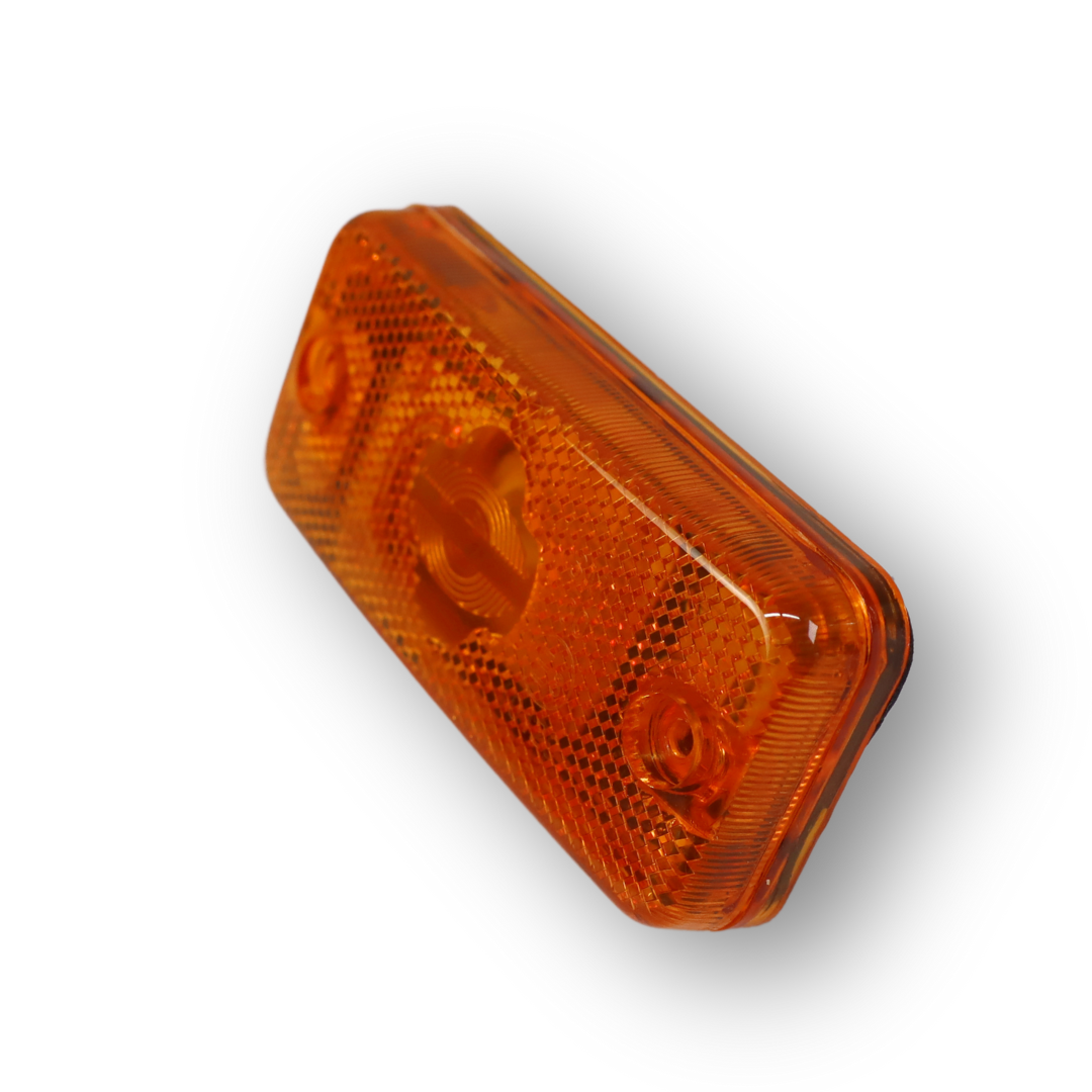 Фонарь габаритный DAF \VOLVO FL-FE \ RENO \ IVECO (желтый ) Фонарь габаритный DAF \VOLVO FL-FE \ RENO \ IVECO (желтый )