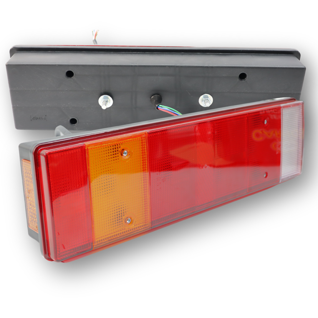 Фонарь задний 0030 Универсальный CARMOS Фонарь задний 0030 Универсальный CARMOS