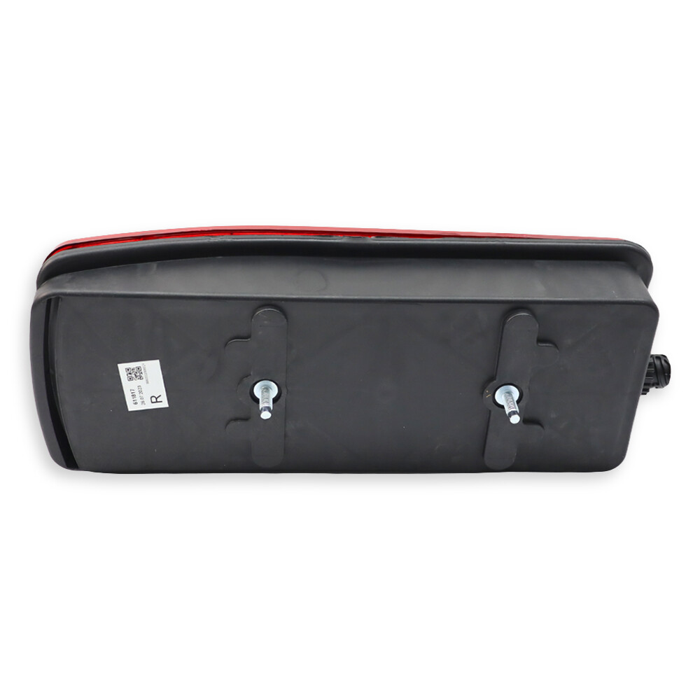 Ліхтар задній MAN TG-ALMX \правий\з роз'ємом "AMP"\MARS\