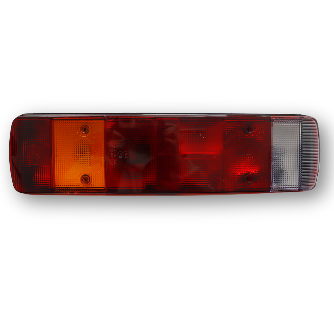 Фонарь задний VOLVO FH I / FH II с разъемом "AMP" \левый\ Фонарь задний VOLVO FH I / FH II с разъемом "AMP" \левый\