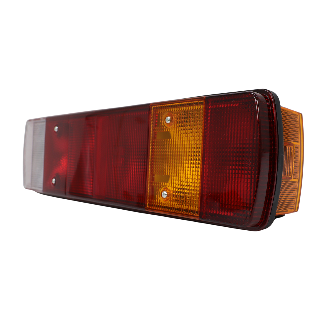 Фонарь задний VOLVO FH I / FH II с разъемом "AMP" \правый\ Фонарь задний VOLVO FH I / FH II с разъемом "AMP" \правый\