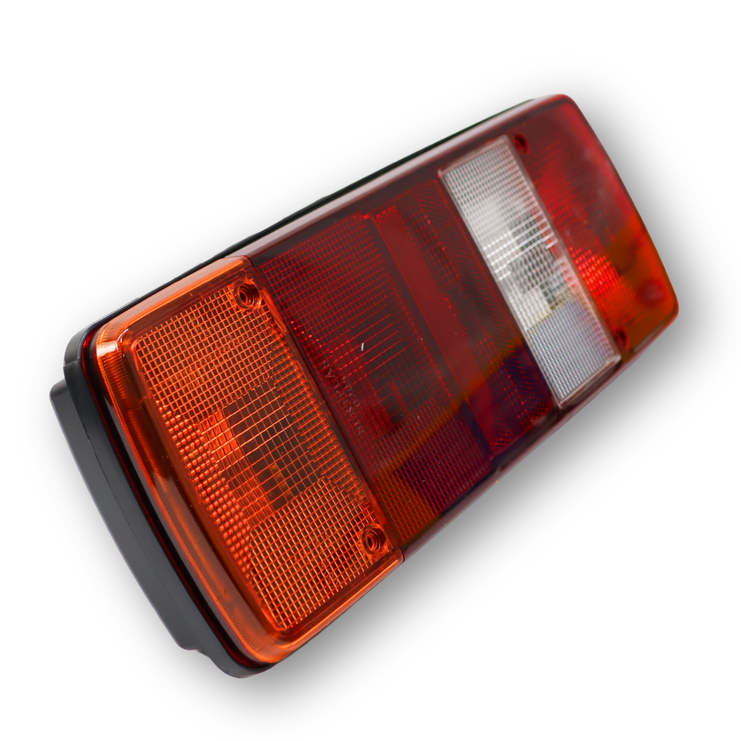 Фонарь задний MAN L2000 без кабеля, левый (SERTPLAST) Фонарь задний MAN L2000 без кабеля, левый (SERTPLAST)