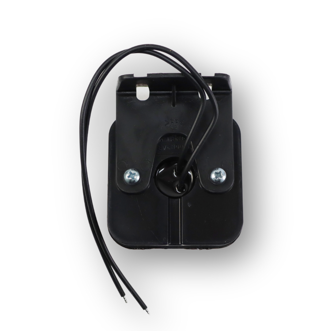 Фонарь габаритный крыла MAN F 2000 LED 65*65