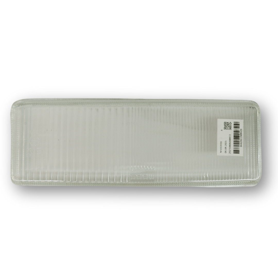 Стекло противотуманной фары DAF XF 95, CF 85, 75, 65, LF 45, 55 (1997-2002) правое (MARS) Стекло противотуманной фары DAF XF 95, CF 85, 75, 65, LF 45, 55 (1997-2002) правое (MARS)