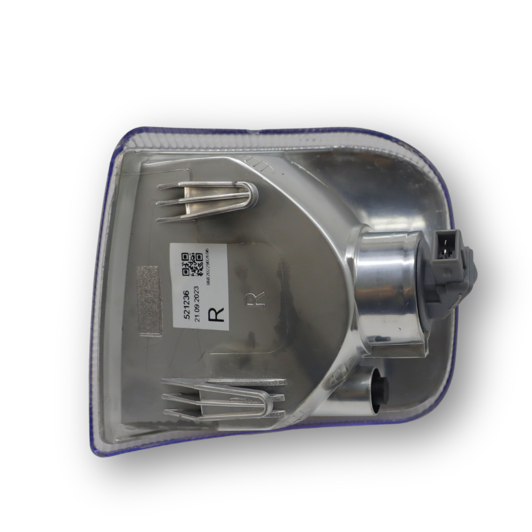Указатель поворота RENAULT PREMIUM\ MIDLUM\KERAH (1996-2005) \правый\ Указатель поворота RENAULT PREMIUM\ MIDLUM\KERAH (1996-2005) \правый\