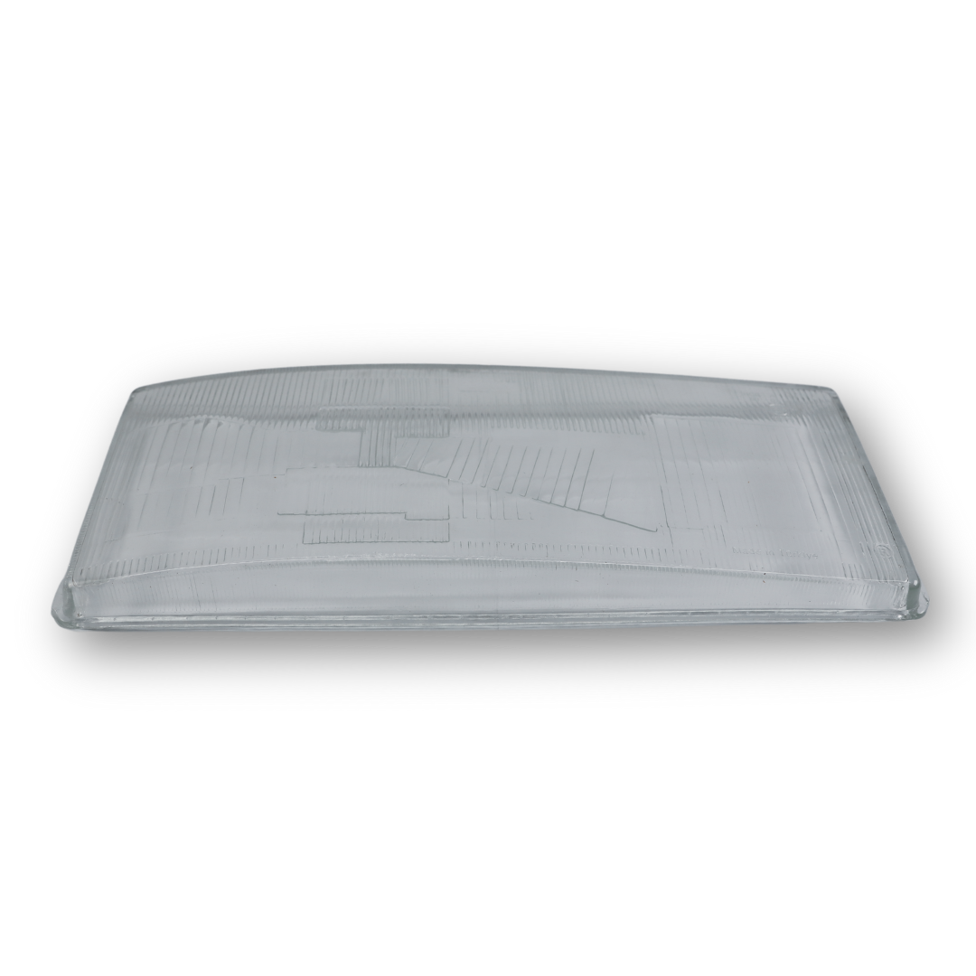 Стекло фары IVECO EUROTECH-EUROSTAR (1991-2002) правое (AYFAR) Стекло фары IVECO EUROTECH-EUROSTAR (1991-2002) правое (AYFAR)