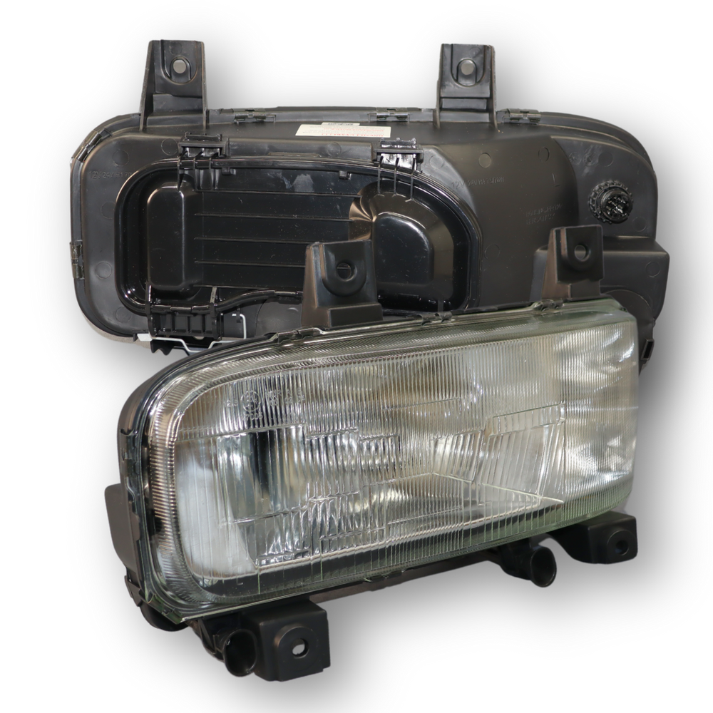 Фара MERCEDES ATEGO 1 (1998-2004) с рассеивателем, левая (AYFAR)