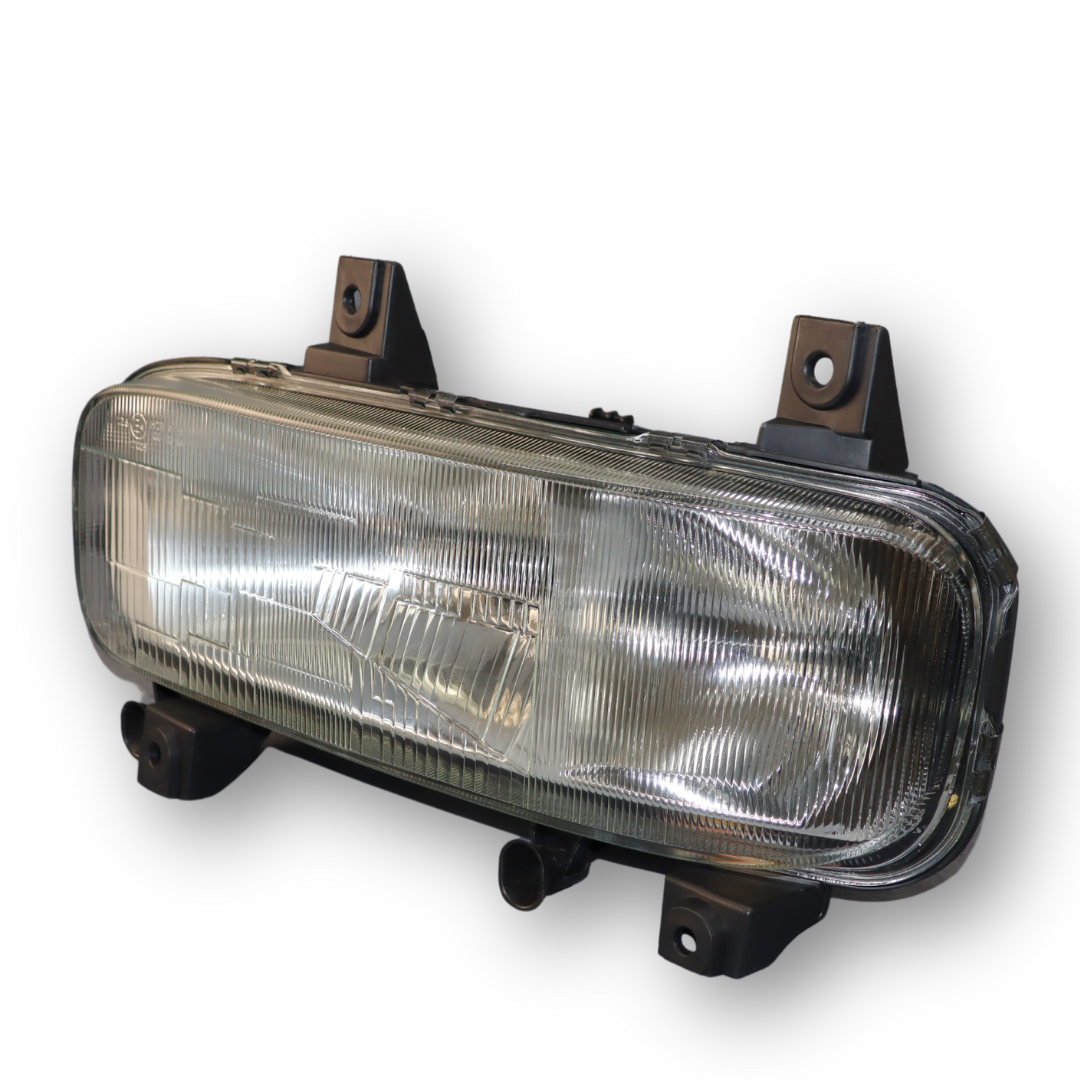 Фара MERCEDES ATEGO 1 (1998-2004) с рассеивателем, левая (AYFAR)