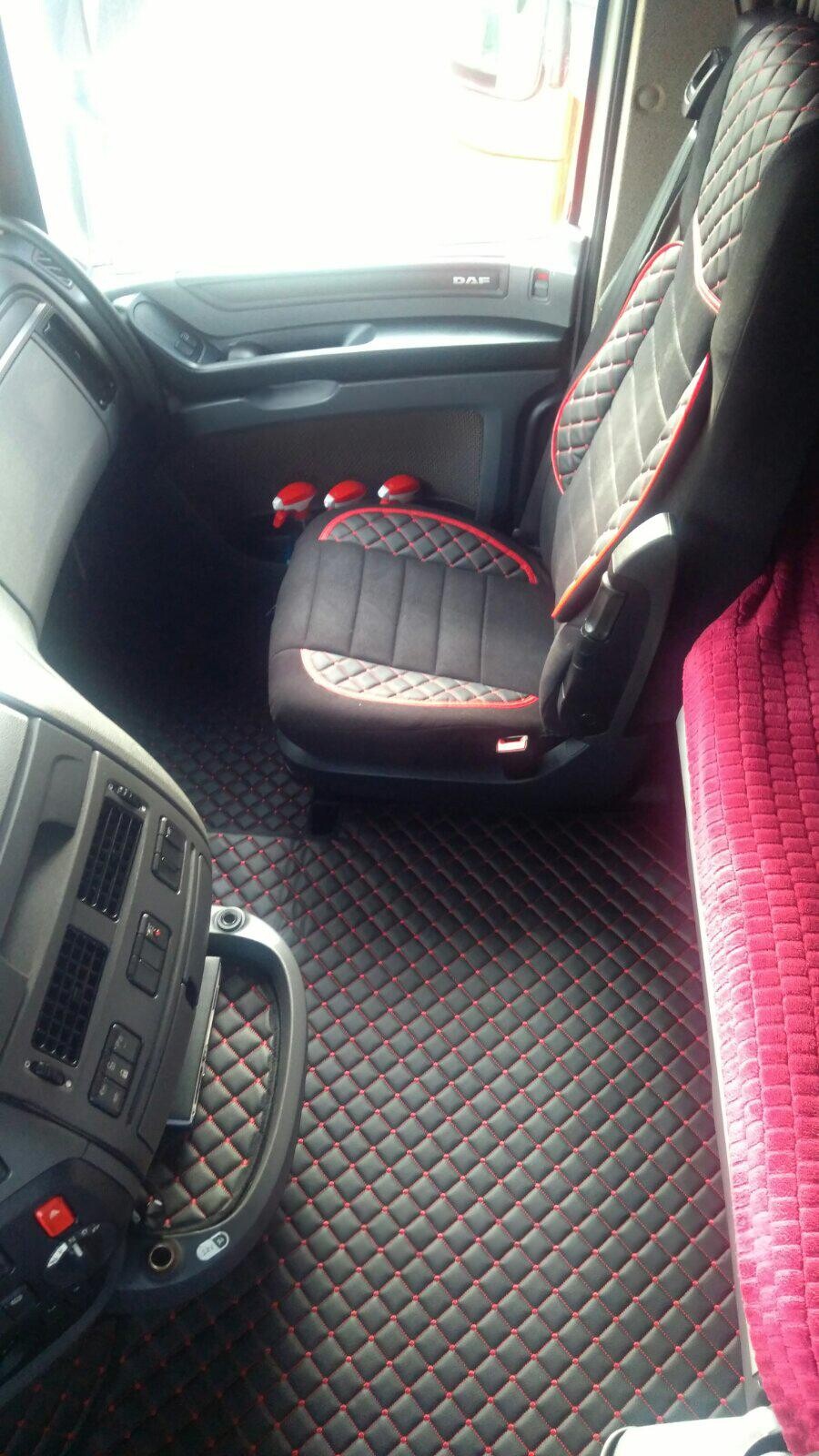 Коврик Экокожа DAF XF105 2005-2013;  МКПП, черный, АСП