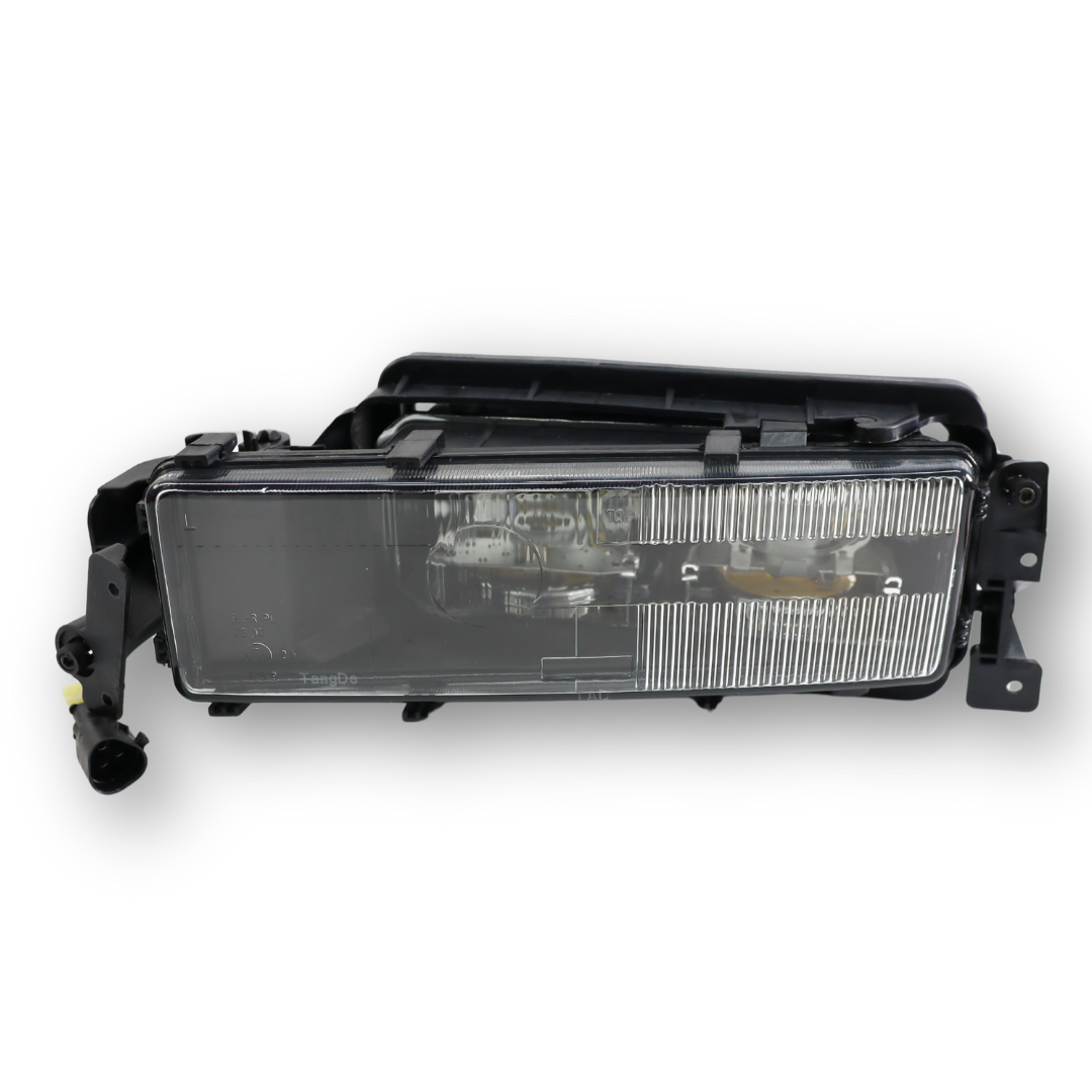 Фара противотуманная MAN F2000 (1994 - ...) H3, левая (TANGDE) Фара противотуманная MAN F2000 (1994 - ...) H3, левая (TANGDE)