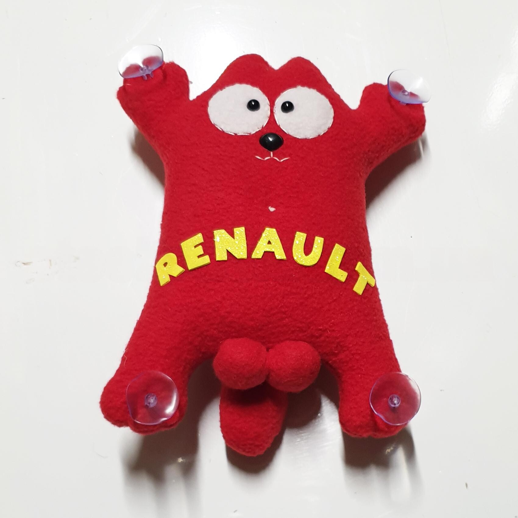Кот игрушка RENAULT красный