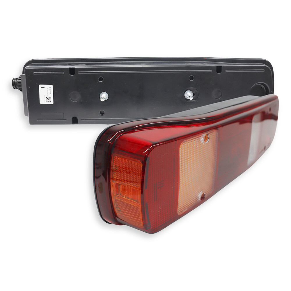 Ліхтар задній VOLVO FH 2006 ---> з бічним роз'ємом "AMP"\лівий\