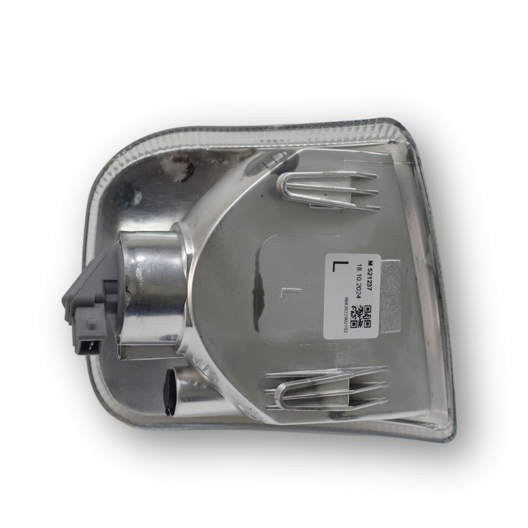 Указатель поворота RENAULT PREMIUM\ MIDLUM\KERAX (1996-2005) левый Указатель поворота RENAULT PREMIUM\ MIDLUM\KERAX (1996-2005) левый