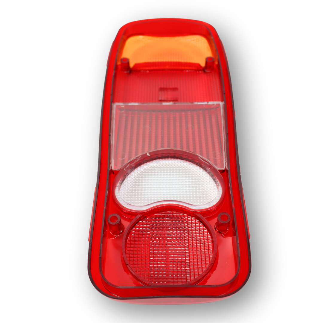 Стекло фонаря RENAULT PREMIUM I - MIDLUM (2000-2005) Стекло фонаря RENAULT PREMIUM I - MIDLUM (2000-2005)