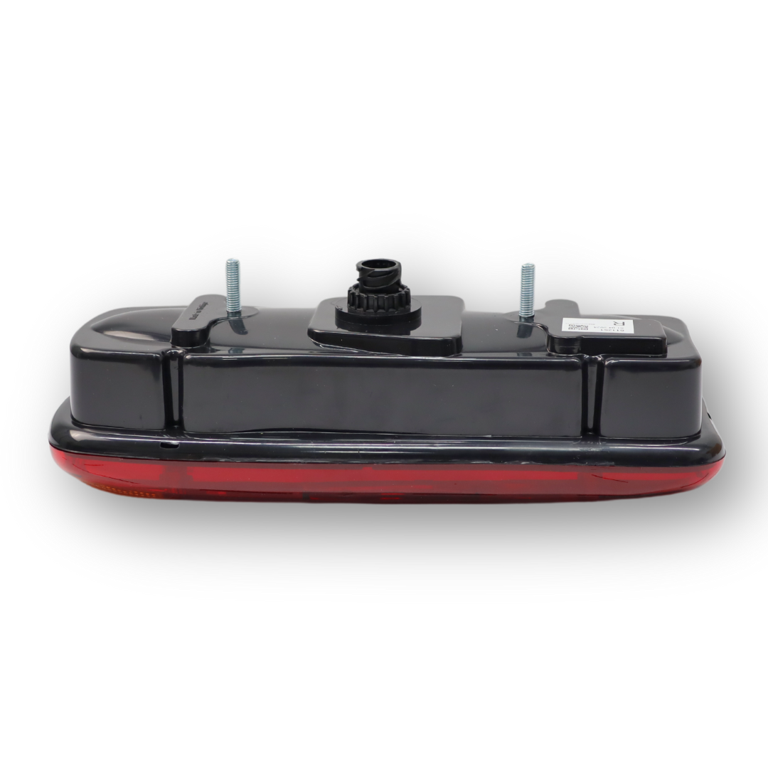 Фонарь задний RENAULT PREMIUM I - MIDLUM (2000-2005) \правый\ с разъемом AMP Фонарь задний RENAULT PREMIUM I - MIDLUM (2000-2005) \правый\ с разъемом AMP