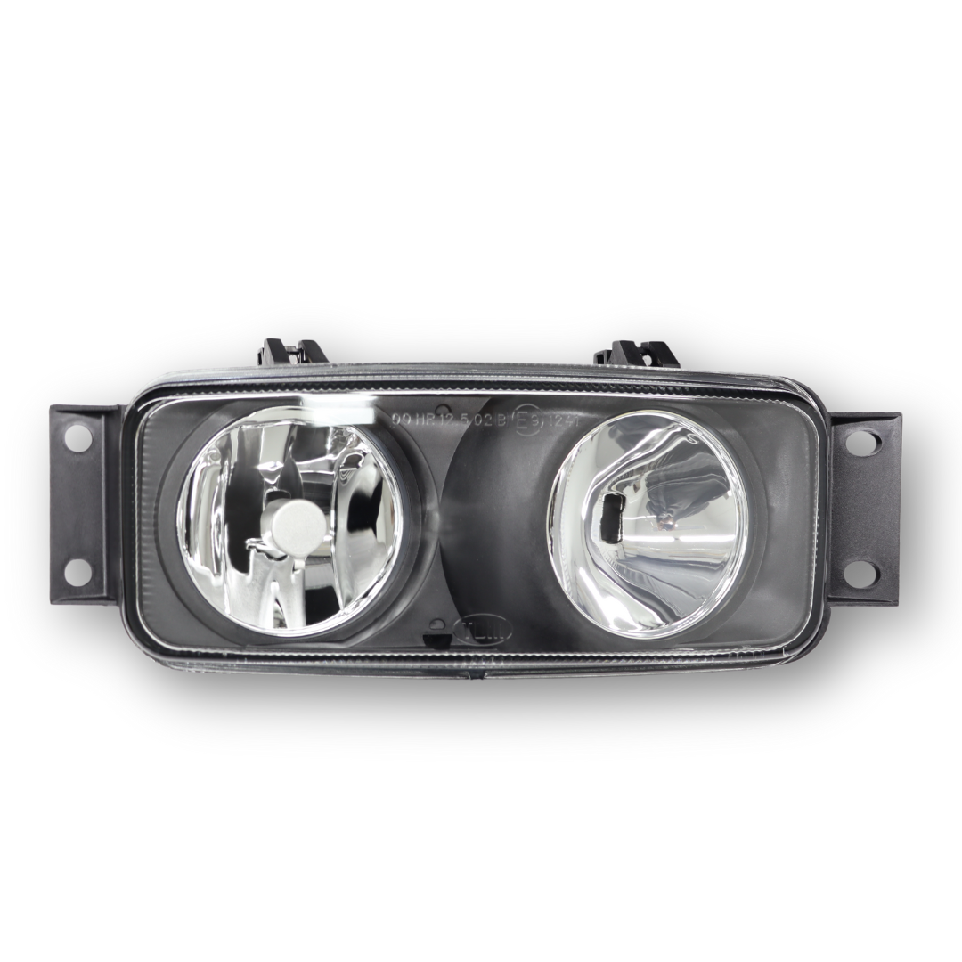 Фара противотуманная SCANIA 114, 124, R, P, G (1996-2008) H1, правая (TBM) Фара противотуманная SCANIA 114, 124, R, P, G (1996-2008) H1, правая (TBM)