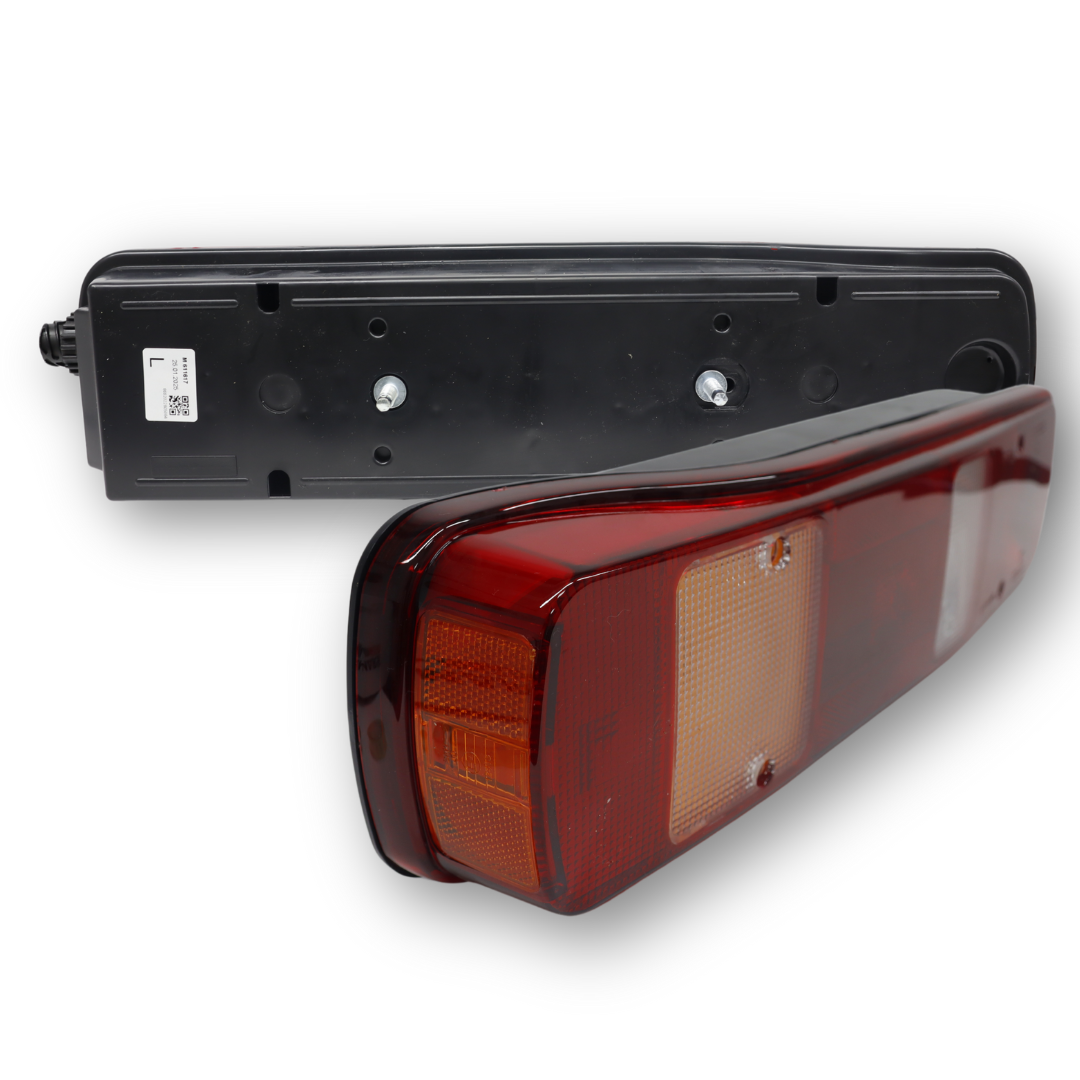 Фонарь задний VOLVO FH 2006 ---> с боковым разъемом "AMP"\левый\ Фонарь задний VOLVO FH 2006 ---> с боковым разъемом "AMP"\левый\