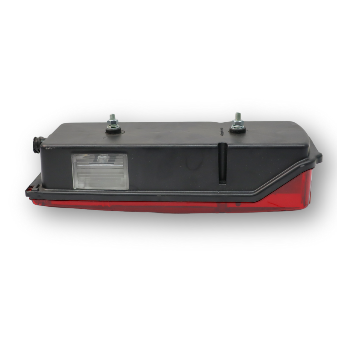 Фонарь задний VOLVO FL - FM - FH (2001→) с разъемом AMP \левый\ Фонарь задний VOLVO FL - FM - FH (2001→) с разъемом AMP \левый\