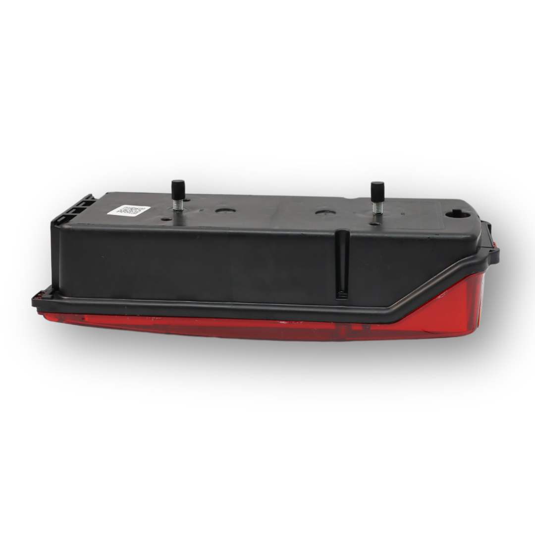 Фонарь задний VOLVO FL - FM - FH (2001→) с разъемом AMP \правый\ Фонарь задний VOLVO FL - FM - FH (2001→) с разъемом AMP \правый\