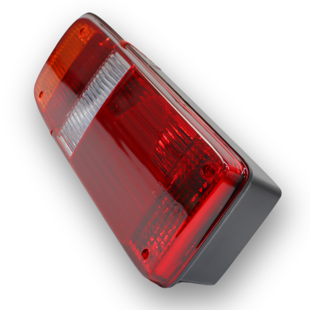 Фонарь задний  ECOSTAR с кабелем  \левый\