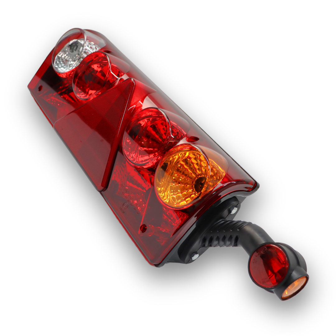 Фонарь задний EUROSTAR I \правый\ с габаритным фон. Фонарь задний EUROSTAR I \правый\ с габаритным фон.