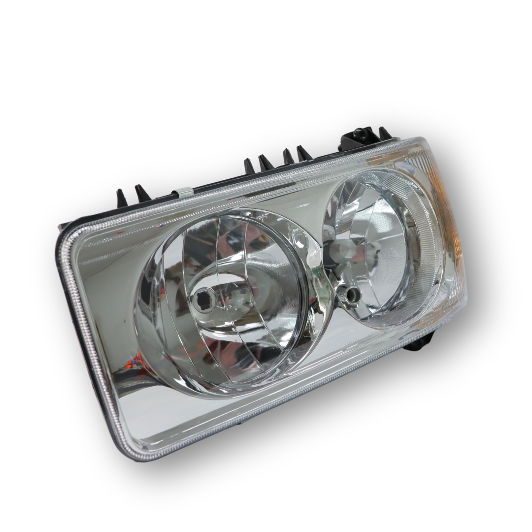 Фара DAF XF 95,105; CF 85 (2002-2013) ліва (C.F.Berg) Фара DAF XF 95,105; CF 85 (2002-2013) ліва (C.F.Berg)