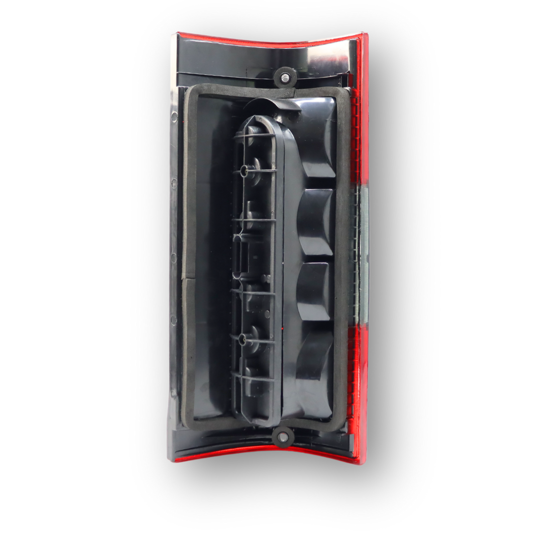 Фонарь задний FIAT DUCATO \PEUGEOT BOXER \CITROEN JUMPER (1994 - 2001) с платой \правый\ Фонарь задний FIAT DUCATO \PEUGEOT BOXER \CITROEN JUMPER (1994 - 2001) с платой \правый\