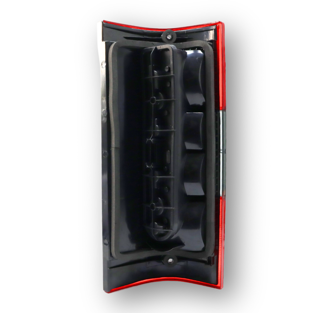Фонарь задний FIAT DUCATO \PEUGEOT BOXER \CITROEN JUMPER (1994 - 2001) с платой \левый\ Фонарь задний FIAT DUCATO \PEUGEOT BOXER \CITROEN JUMPER (1994 - 2001) с платой \левый\