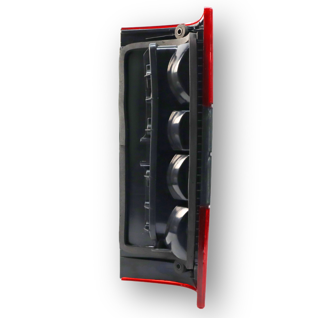 Фонарь задний FIAT DUCATO \PEUGEOT BOXER \CITROEN JUMPER (1994 - 2001) с платой \левый\ Фонарь задний FIAT DUCATO \PEUGEOT BOXER \CITROEN JUMPER (1994 - 2001) с платой \левый\