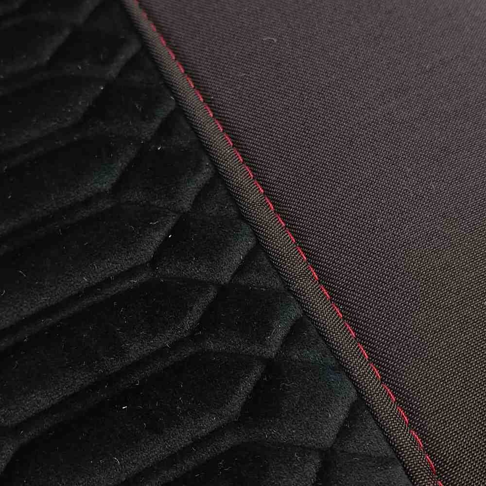 Чохол на сидіння KADIFE Велюр+Тканина MAN TGX,TGA,TGL,TGM,TGS; (2007-2020) 2 ременя, водій та пасажир (Низький) чорний Чохол на сидіння KADIFE Велюр+Тканина MAN TGX,TGA,TGL,TGM,TGS; (2007-2020) 2 ременя, водій та пасажир (Низький) чорний