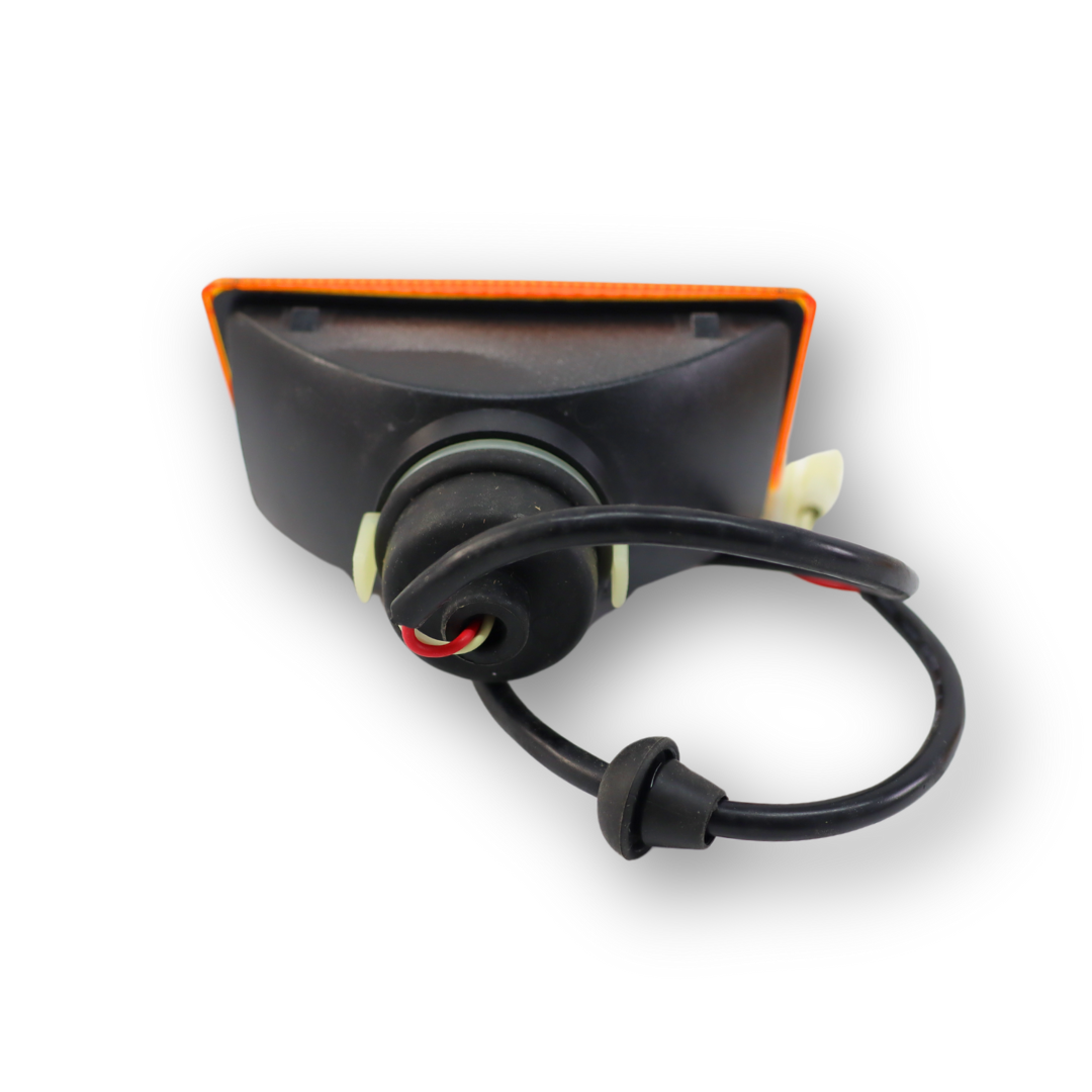 Фонарь габаритный солнцезащитного козырька VOLVO FH-I Фонарь габаритный солнцезащитного козырька VOLVO FH-I