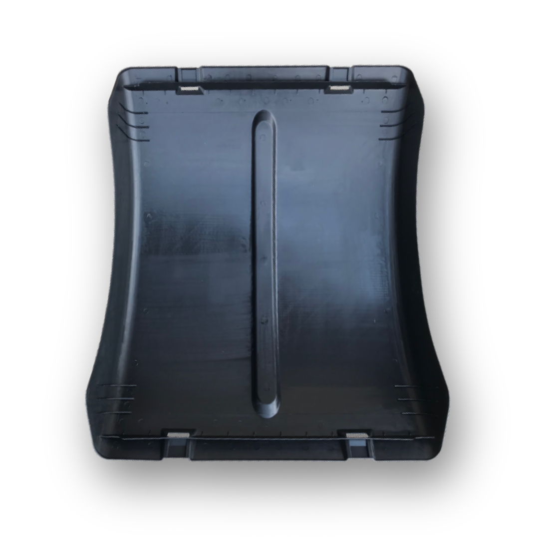 Крышка заднего крыла RENAULT Premium  / Magnum E-TECH (-2004)