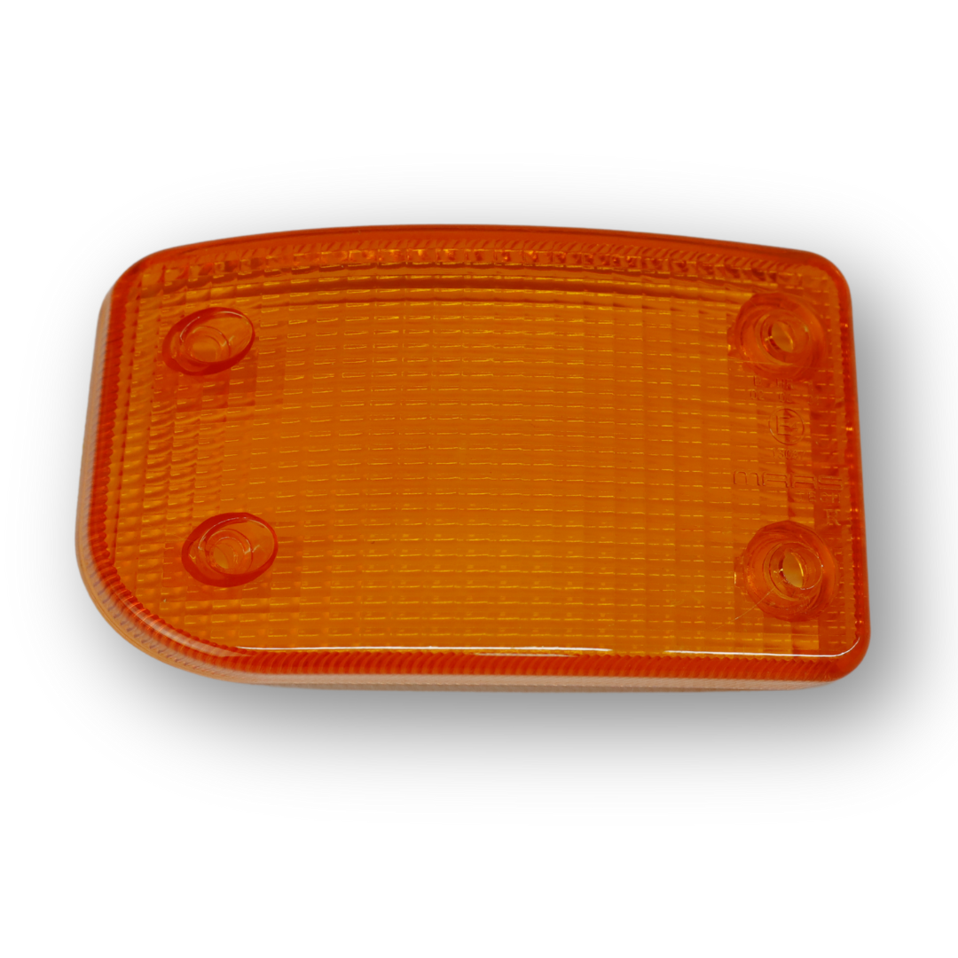 Стекло указателя поворота MAN TGA желтое \правое\ Стекло указателя поворота MAN TGA желтое \правое\