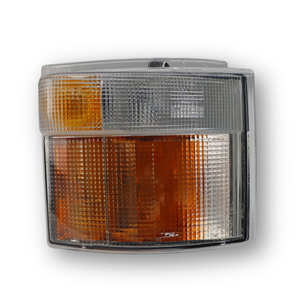 ПокажчикПовороту SCANIA 114-124 без роз'ємів \правий\ ПокажчикПовороту SCANIA 114-124 без роз'ємів \правий\