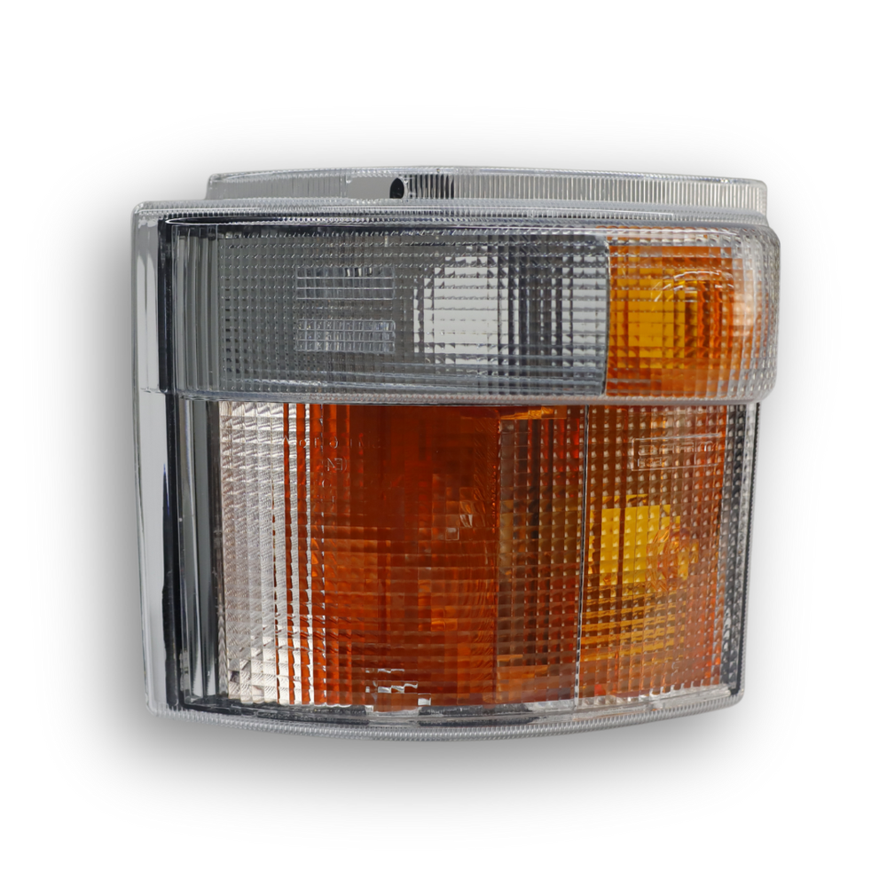 Указатель поворота SCANIA 114-124 без разъемов \левый\ Указатель поворота SCANIA 114-124 без разъемов \левый\