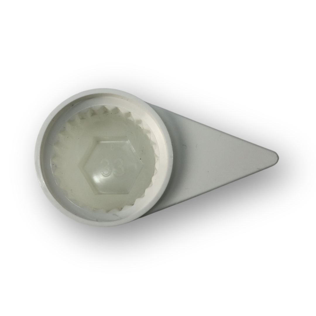 Колпачек на гайку 33 с указателем белый Колпачек на гайку 33 с указателем белый