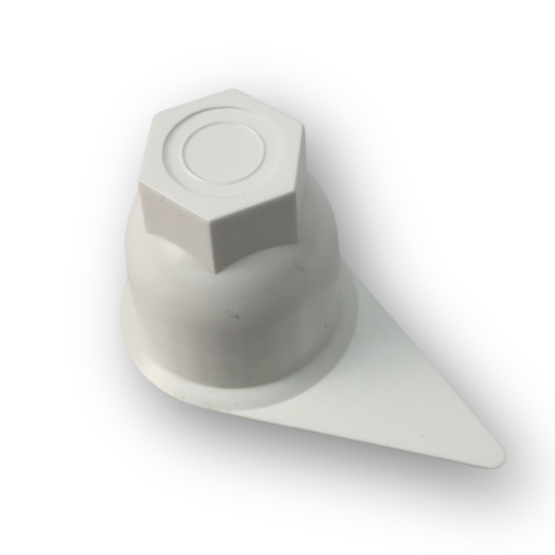 Колпачек на гайку 33 с указателем белый Колпачек на гайку 33 с указателем белый